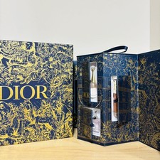 DIOR 30 MONTAIGNE CALENDARIO