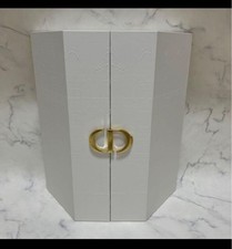 NUOVO Dior 2024 Calendario