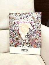 Dior Calendario Arte Perpetua